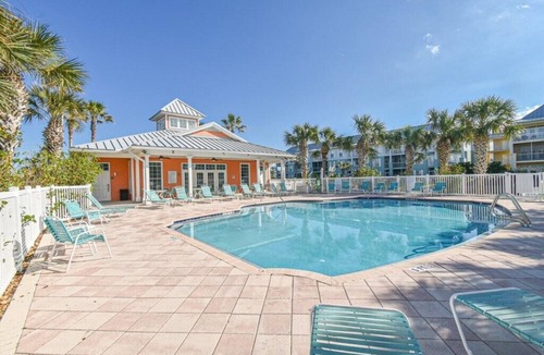 St. Augustine Beach Condo | Spacious 3BR in Gated Resort, Pool & Beach Steps Away