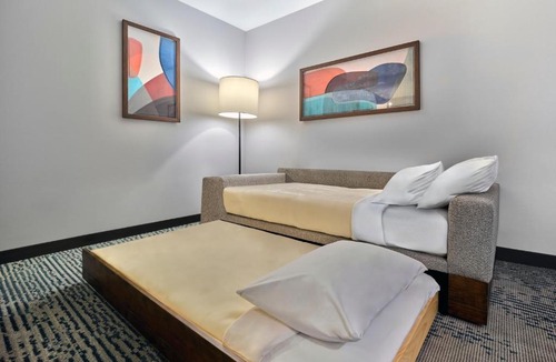 Gilbert Hotel | SpringHill Suites by Marriott Phoenix Gilbert