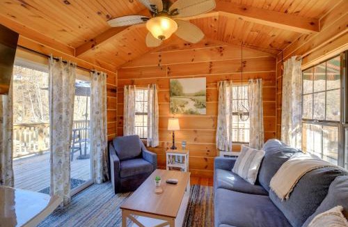 Damascus House | Steps to Virginia Creeper Trail: Creekside Retreat