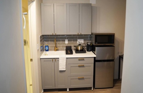 Tanner Apartment | Studio in North Bend. Hiking Trails & Waterfalls
