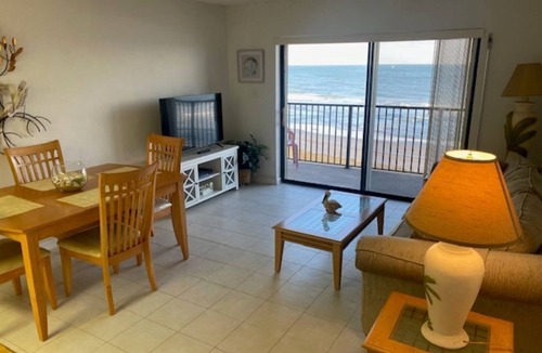 Ormond Shores Estates Condo | Stunning 2/2 Pool & Ocean View Condominium in Ormond by the Sea