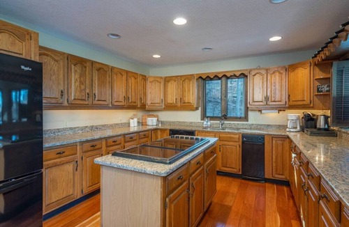 Wolf Laurel House | Stunning Views + GOLF | Gated Wolf Laurel MTN Home