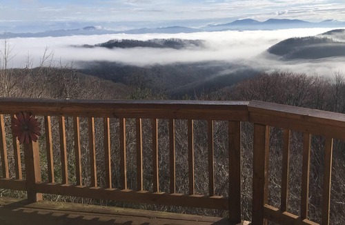 Beech Mountain Ski Chalet | Summer Fun in the Mountains at Skyline View on Beech!