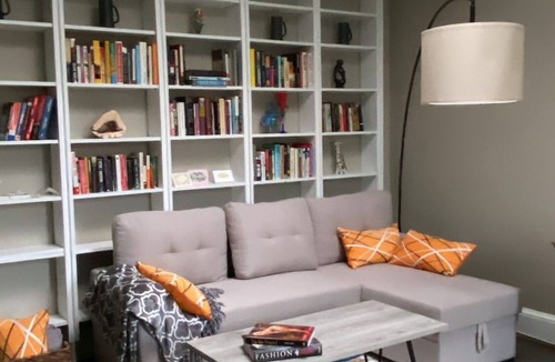 Adams Morgan Apartment | Sunny Furnished 1 Bedroom Apt in Adams Morgan