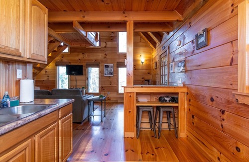 Campton Cabin | Sunrise Cabin- Hot Tub, WiFi, Firepit, Grill