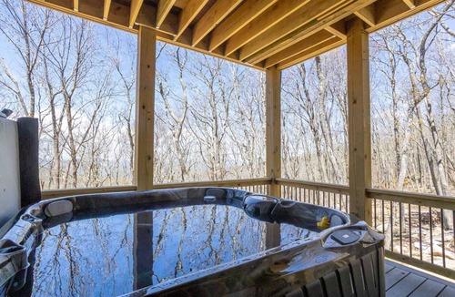 Banner Elk Cabin | Sunset Ridge Hideaway - Luxury Mountain Home in The Lodges at Eagles Nest