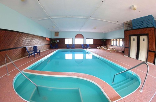 Portsmouth Hotel | Super 8 by Wyndham Portsmouth