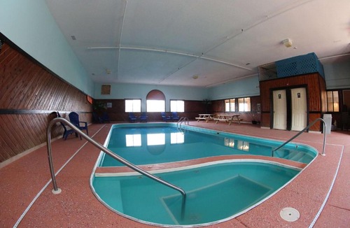 Portsmouth Hotel | Super 8 by Wyndham Portsmouth