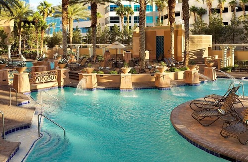 Gateway District Condo | The Boulevard, A Hilton Grand Vacations Resort