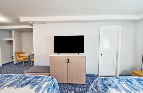 Buzzards Bay Hotel | The Bridgeway