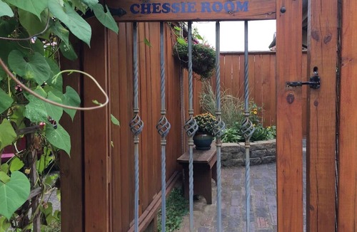 Huntington Apartment | The Chessie Room - Historic Boutique Stay at Heritage Station