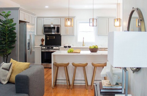 Everett House | The Everett House - Five Bedroom House, Sleeps 11