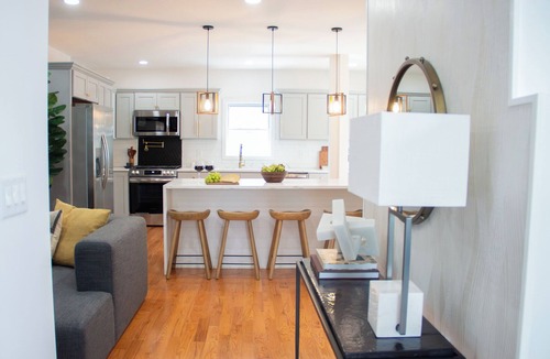 Everett House | The Everett House - Five Bedroom House, Sleeps 11