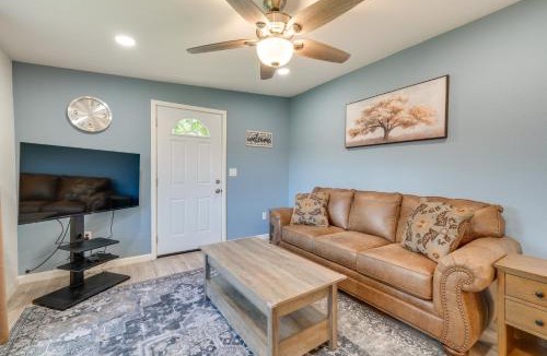 Banner Hill House | 'The Garden Cottage' w/Yard & Views in Erwin!
