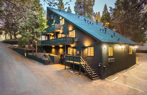 Lake Arrowhead Hotel | The Kingsley Hotel - Exclusive Buyout for Groups, Retreats & Events