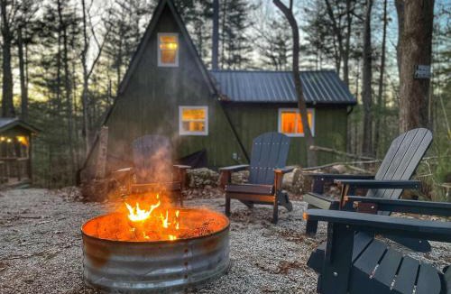 Campton House | The Lookout - Secluded A-Frame Hot Tub Games