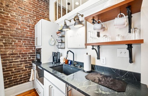 Old City Apartment | The Luxe Loft Knoxville