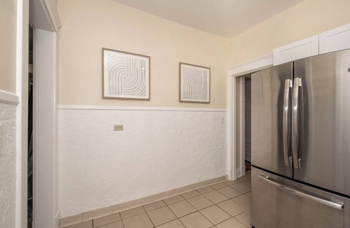 Roselawn Finance House | The Mariemont Cottage