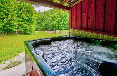 Elk Park House | The Red Barn at Tiffany's Estate