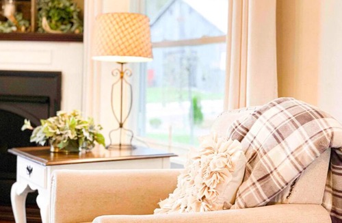 Bentonville House | The Ville-Guesthouse