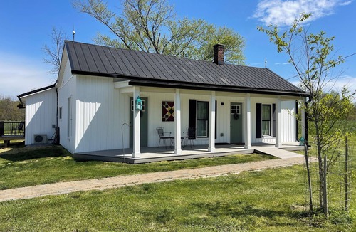 Falmouth House | The York House at Catawba Farm - 30 minutes from the Ark Encounter