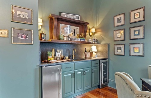 Frankfort House | This circa 1917 house has been given new life with a thoughtful renovation by Castle & Key