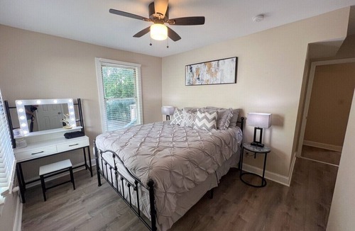 North Upper Street House | This house is a 3 bedroom(s), 1 bathrooms, located in Lexington, KY.