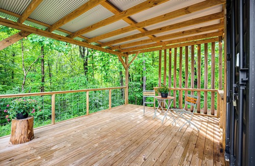 Cumberland Cabin | Tiny Cabin Nature Retreat Near Blue Rock