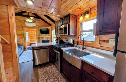 Twin Mountain Apartment | Tiny Home Topline