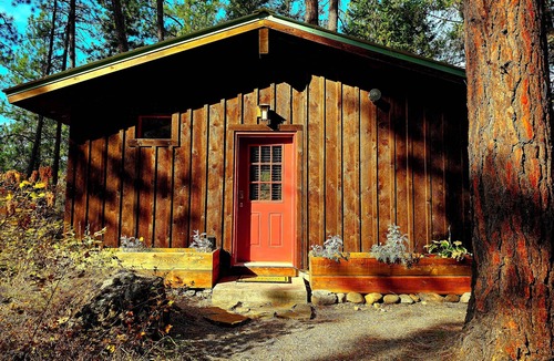 Post Falls Cabin | Trails End