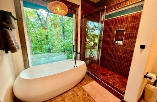 Denniston House | Tranquil Hideaway - Romantic Spa Retreat with Hot Tub and Sauna