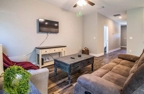 Bartow House | True Bartow Experience