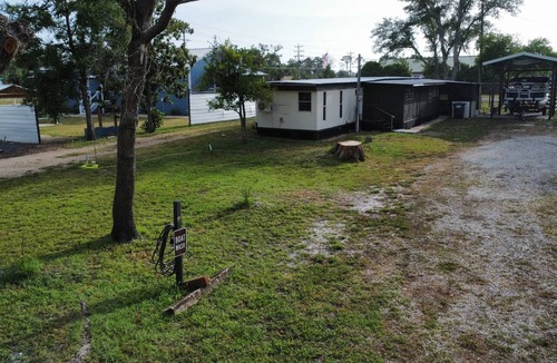Steinhatchee Cabin | Uncle Gary’s Wonky Cabin in Steinhatchee, FL