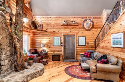 Butler House | Unplug & Unwind: Glamping Getaway on Watauga Lake, Tennessee