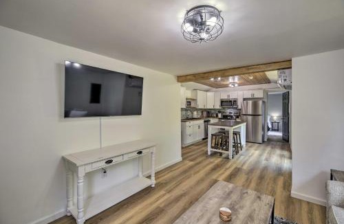Bristol House | Updated Bristol Retreat ~ 2 Miles to Downtown!