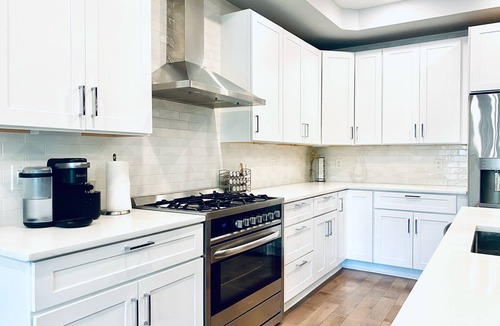 Trinidad Condo | Upscale 3BRD Rooftop TV+Monument Views+Parking @H st Corridor Free Cancellation