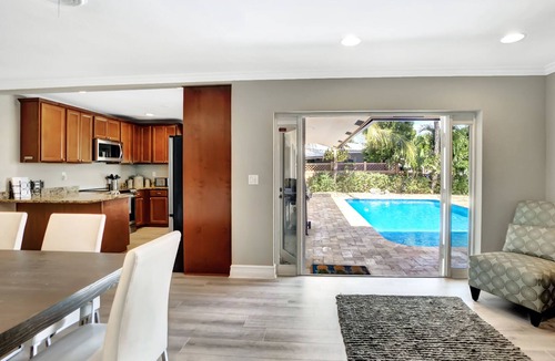 Pompano Isles House | Upscale, luxurious WATERFRONT pool home.