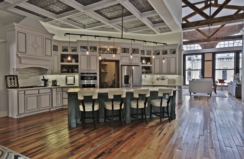 Shelbyville Apartment | Urban Loft 5,000 SqFt. Sleeps 17 Next to Frankfort Distilleries,PERFECT LOCATION