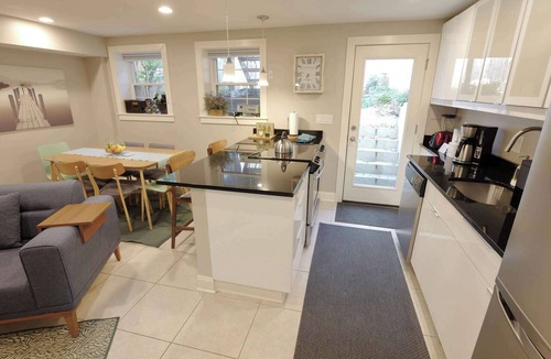 Stanton Park Apartment | US Capitol Walkable 2BR + Parking & Patio