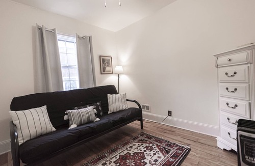 Bolivar House | Vacation Rental: Schilling House