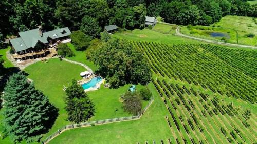 Millville Ski Chalet | Vinewood Estate & Adventures
