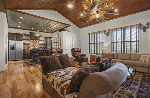 Sugar Mountain House | Walk to all Sugar Village amenities-Ski, Tubing, Golf & Tennis