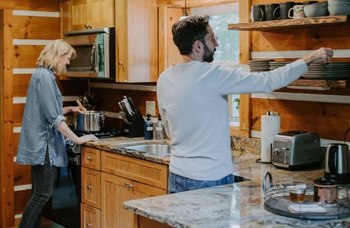 Blowing Rock Cabin | Walk to Price Lake | Hot Tub | Fire Pit | Dogs OK