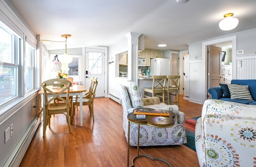 Camp Ellis House | Walk to the Beach from this charming 1 bedroom cottage in Camp Ellis!