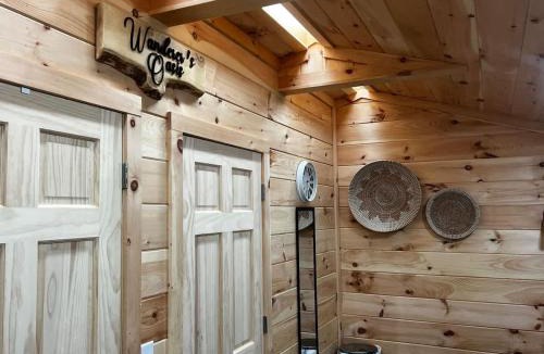 Betsy Layne House | Wanderers Oasis