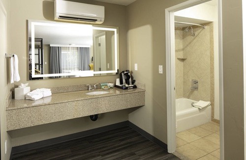 Orchard District Hotel | Waypoint Hotel