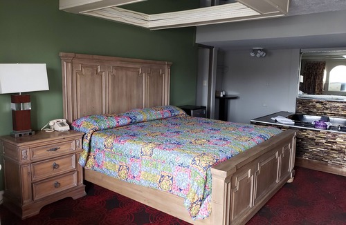 Forestview Hotel | Welcome Inn & Suites - Lyons