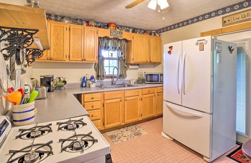 Wellington Cabin | Wellington Cabin Escape w/ Wraparound Deck!