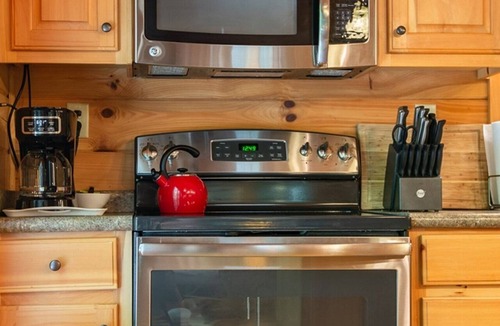 Hendersonville Cabin | Whispering Trees Cabin, Secluded Cabin, Hot tub