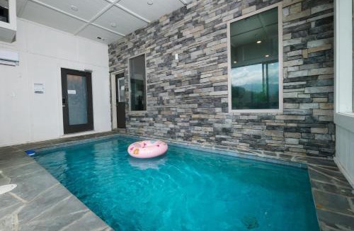 Chalet Village North Villa | Whitneys Way